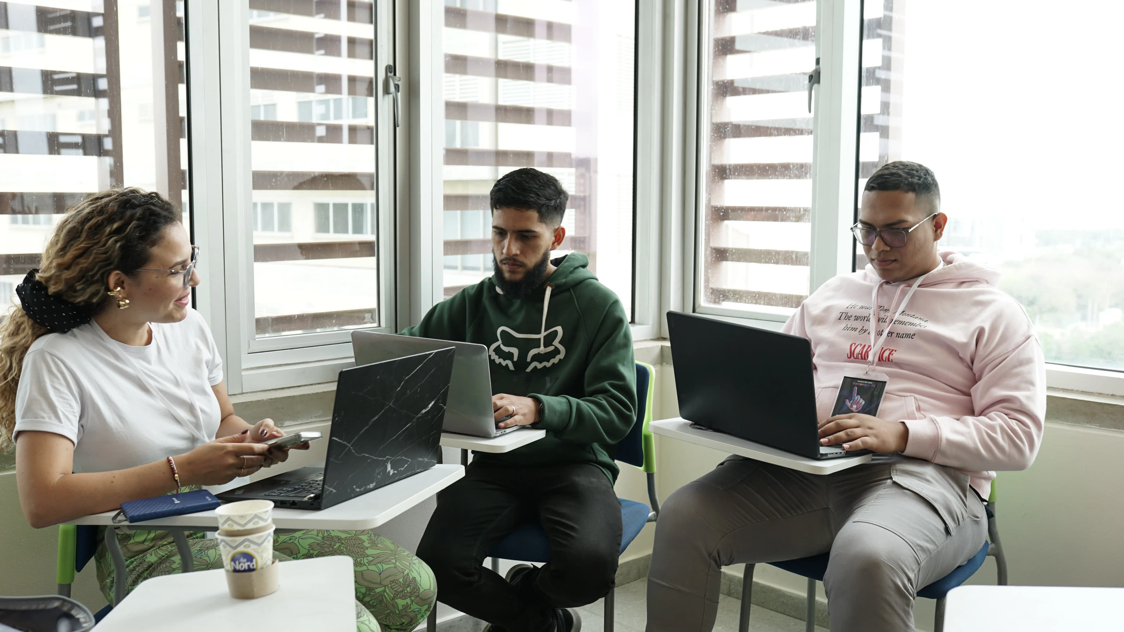Participantes del hackatón Barranqui-IA